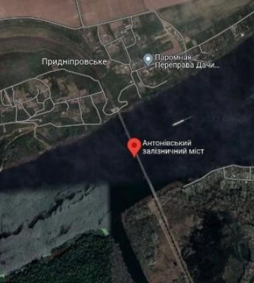 Пересування росіян неможливе: у Херсоні вивели з ладу Антонівський залізничний міст