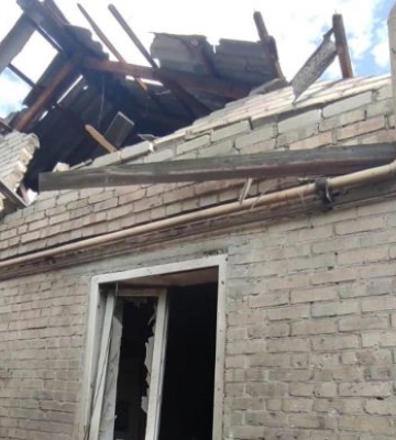 Окупанти обстріляли два населених пункти на Донеччині: є травмовані дорослі та діти