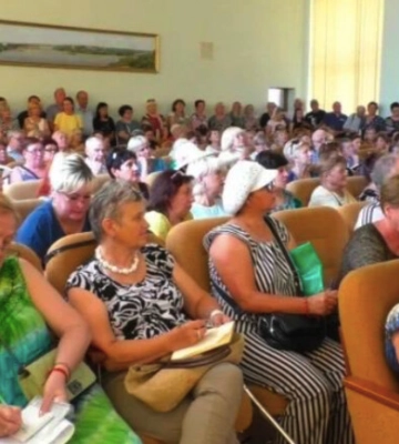 Людям у Мелітополі розповіли, як проходитиме псевдореферендум
