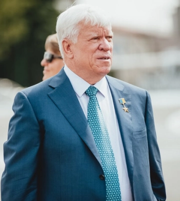 Зеленський висловив співчуття у зв’язку із загибеллю бізнесмена Вадатурського