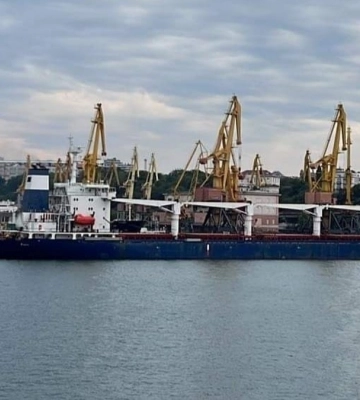 З Одеси вийшло перше судно з українським зерном