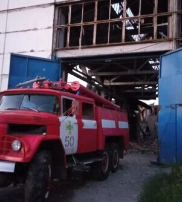 Харківські рятувальники через обстріли ліквідували дев’ять пожеж