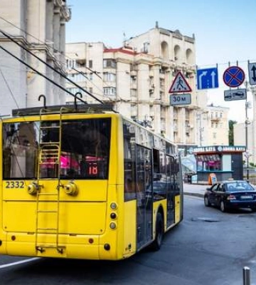 Остановка транспорта во время тревоги: в КГГА объяснили, что будет с оплатой