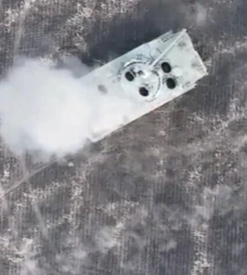 «Азовці» показали, як знищили дві російські БМП-3 за день (ВІДЕО)