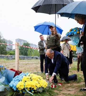 Глава МЗС Польщі та генсек ОБСЄ відвідали Бучу