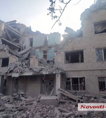 Обстріл Миколаєва: окупанти знищили гуртожиток