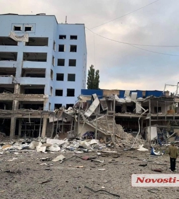Ранковий обстріл Миколаєва: росіяни зруйнували супермаркет