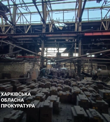 Російські ракети С-300 влучили у завод в в Новобаварському районі Харкова 