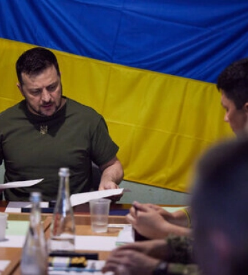 Зеленський створив раду з питань деокупації Криму