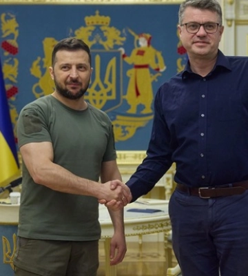 Зеленский и глава МИД Эстонии обсудили начало восстановления Украины