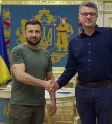 Зеленский и глава МИД Эстонии обсудили начало восстановления Украины
