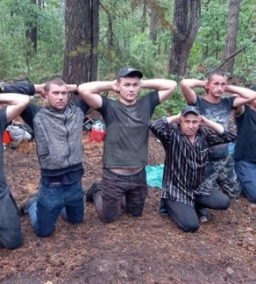 У лісі на Київщині затримали сімох чоловіків, ймовірно учасників ДРГ