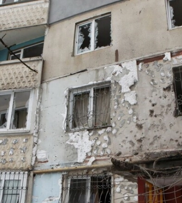 «Немає сенсу»: у мерії розповіли, кому з харків&#039;ян не замінять вікна у пошкоджених будинках