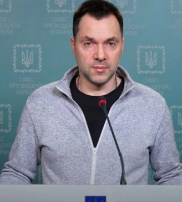 Безпекова зона навколо ЗАЕС може бути вигідна РФ для переговорів з Києвом — Арестович