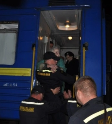 На Кировоградщину прибыл третий эвакуационный поезд с Донетчины