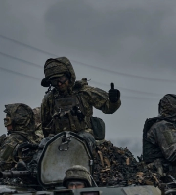 Ворог намагався наступати на Лиманському, Бахмутському та Мар’їнському напрямках, успіху не мав, - Генштаб 