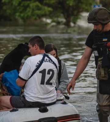 Подрыв Каховской ГЭС. За минувшие сутки ГСЧС на Херсонщине спасли 52 человека