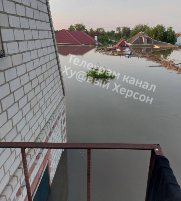 Інтенсивність підтоплення Херсонщини зменшується, але вода ще прибуватиме