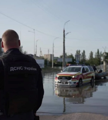 Затоплення Херсонщини: за добу врятовано 52 особи, - ДСНС. ФОТОрепортаж
