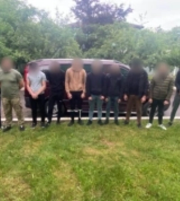 Переправників із Тячівського району разом з ухилянтами з Закарпаття та Рівненщини затримали прикордонники