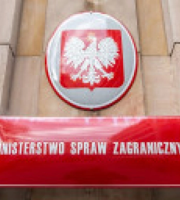 Польша отреагировала на подрыв Каховской ГЭС: поддерживает новые санкции против рф