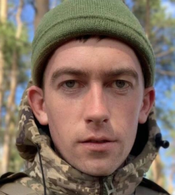 Загинув через декілька днів після 26-річчя: на Волині поховають Героя Андрія Михайленка