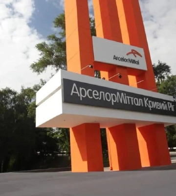Из-за подрыва Каховской ГЭС «АрселорМиттал Кривой Рог» приостановил производство стали