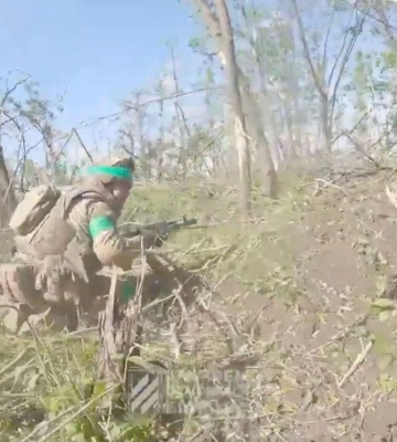 На Бахмутському напрямку українська армія рухається вперед - Зеленський