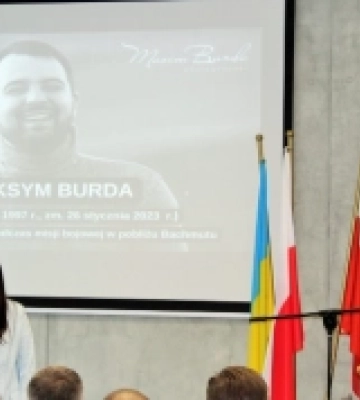 Виставку захисника з Ковеля Максима Бурди відкрили у польському місті Бжегу Дольному
