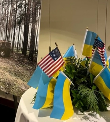 Більшість американців схвалює допомогу Україні