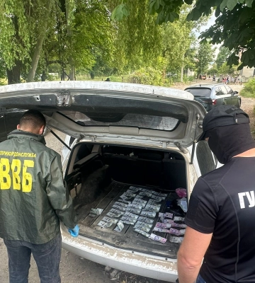 На Закарпатті затримали на гарячому організаторів переправлення через кордон чоловіків