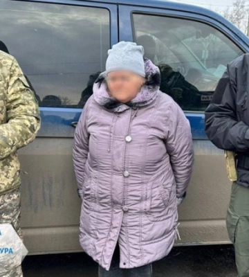 Колаборантка інформувала росіян про прольоти української авіації та розташування ППО на Донеччині