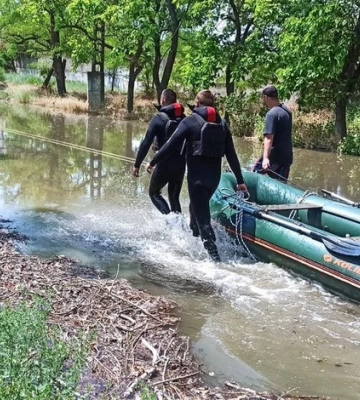 Волинські рятувальники допомагають на затопленій Херсонщині
