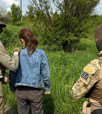 СБУ задержала российскую агентку, которая следила за ВСУ в Славянске и Краматорске