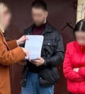 Жінка продала 11-місячного хлопчика своєї подруги: $30 тис. коштуватимуть їй свободи