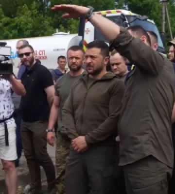 Президент Зеленський приїхав на Херсонщину (відео)