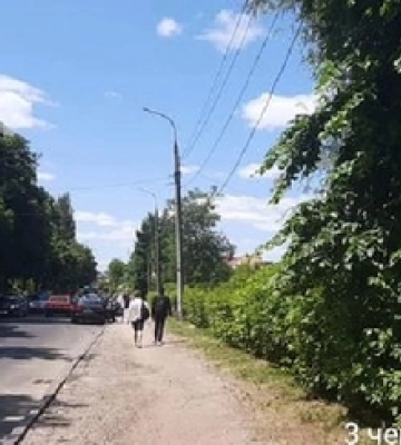 Є знак: у Луцьку взялися за паркохамів на Глушець 