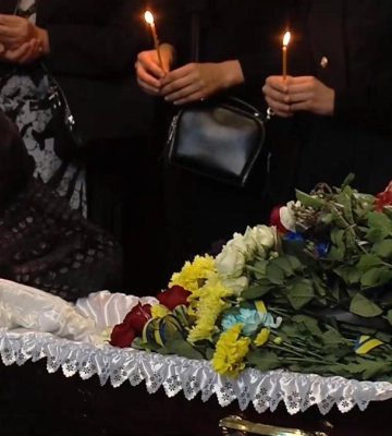 Боронив України ще 2015 року: у Рівному прощалися з бойовим медиком Сергієм Дорошенком (ВІДЕО)