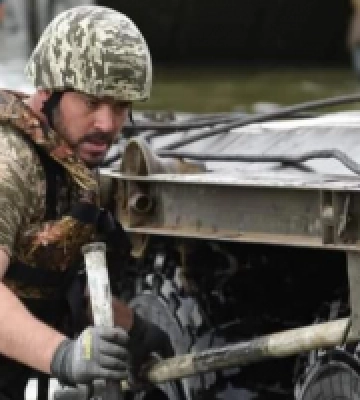 Генштаб ЗСУ: На ключових напрямках бойових дій - важкі бої за кожен квадратний метр