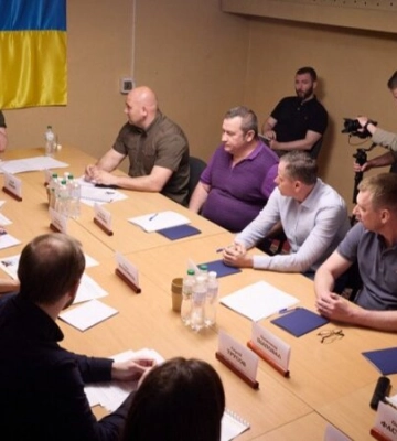 Підрив росіянами Каховської ГЕС: проблеми із питною водою є у Кривому Розі, Марганці, Покрові і Нікополі - Зеленський провів&amp;hellip;