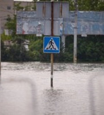 Затопление Херсонской области: за ночь уровень воды упал на 20 сантиметров