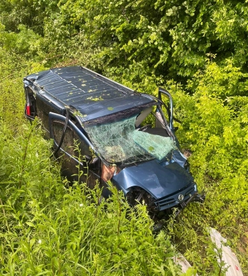 Водій мікроавтобуса злетів з траси Львів-Самбір і загинув