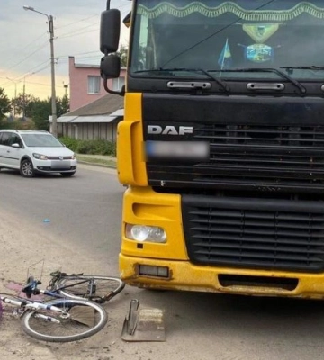 У Миргороді сталася ДТП за участі велосипедистки — жінку ушпиталили