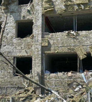 Росіяни обстріляли лікарню в Гуляйполі, двоє загиблих