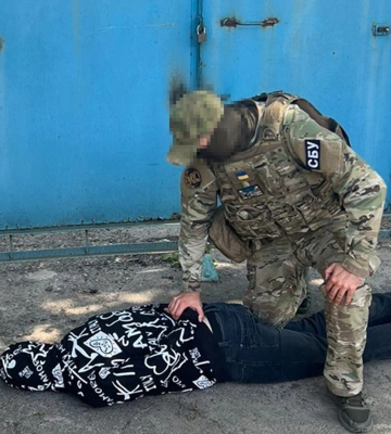Мешканець Лимана розкидав саморізи для сповільнення пересування техніки ЗСУ