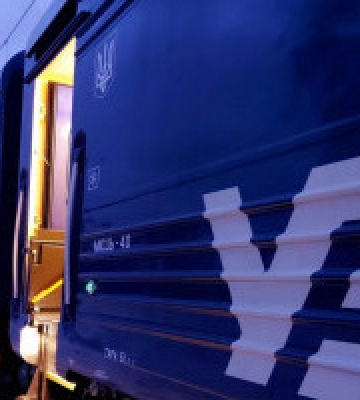 «Укрзалізниця» змінює рух потягів Запорізького напрямку: нові зупинки