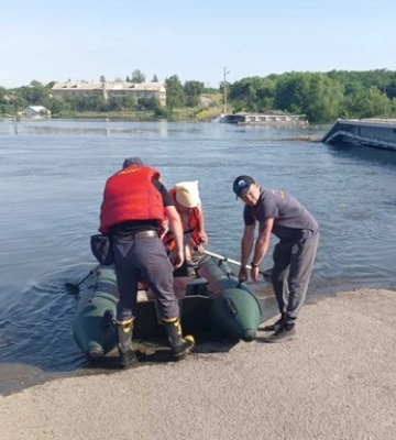 Село в Бериславском районе попало в водяную ловушку - РВА Село в Бериславском районе попало в водяную ловушку - РВА