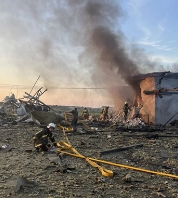 Удар по Умані: з'явилось відео "прильоту" по магазину