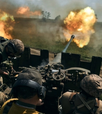 Бійці 45 ОАБр знищили гармату і польовий склад росіян під Бахмутом (ВІДЕО)