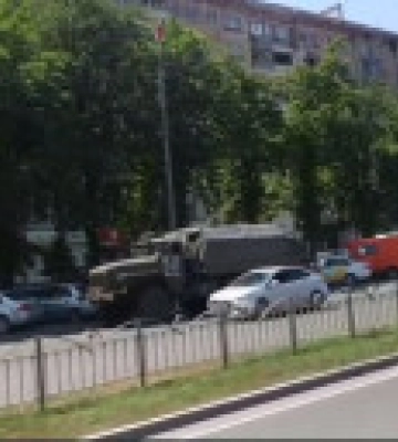 Тентованные грузовики и &quot;Солнцепек&quot;: оккупанты начали перебрасывать резервы в сторону Бердянска